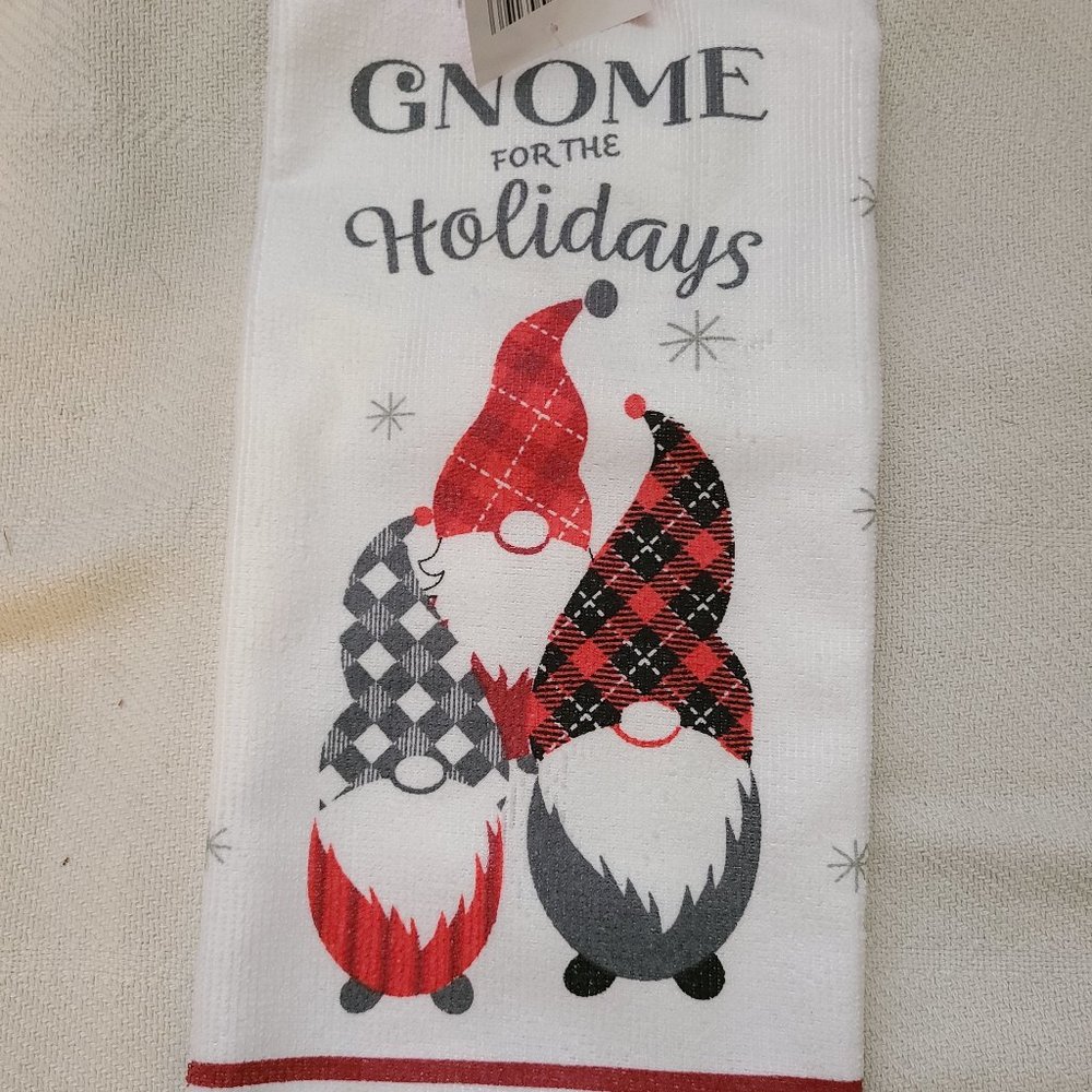 GNOME FOR THE HOLIDAYS KITCHEN TOWEL